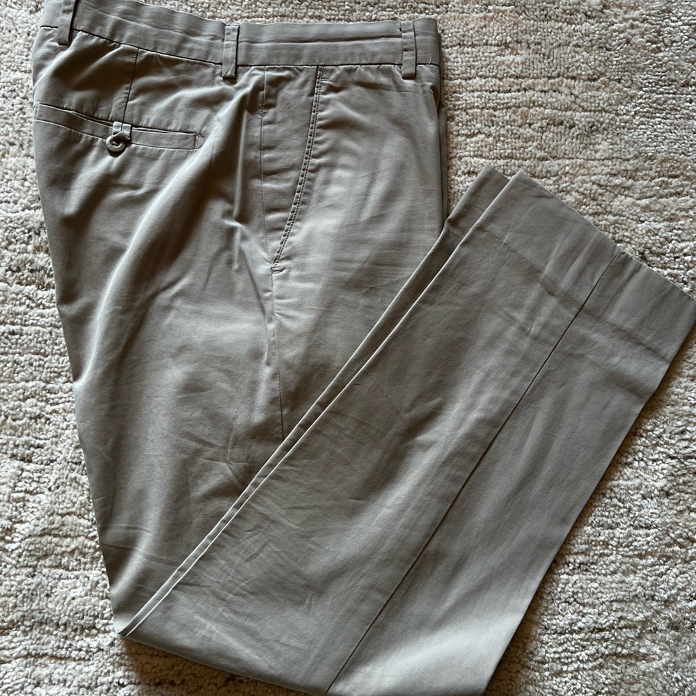 Banana Republic Men's Khaki Chinos
